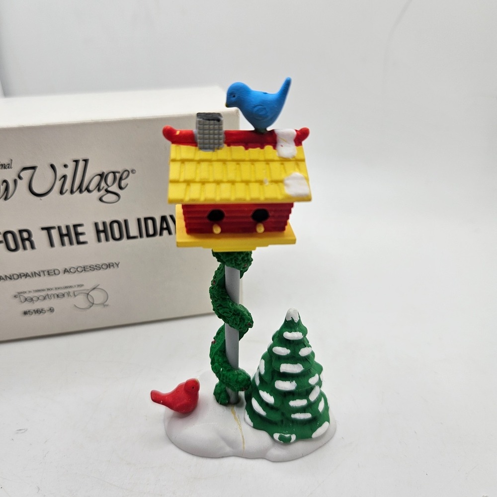 Dept 56 Snow Village A Home for the Holidays #5165-9 Birdhouse Accessory Boxed
